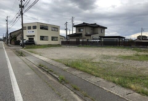 [1155] 用地 高岡市二上字中田1922番2