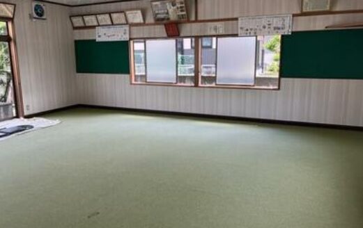 ［1639］事務所 　高岡市佐野641-6