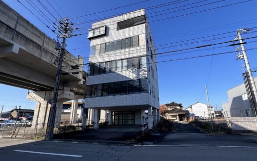 ［1669］事務所 　高岡市下黒田789番地1