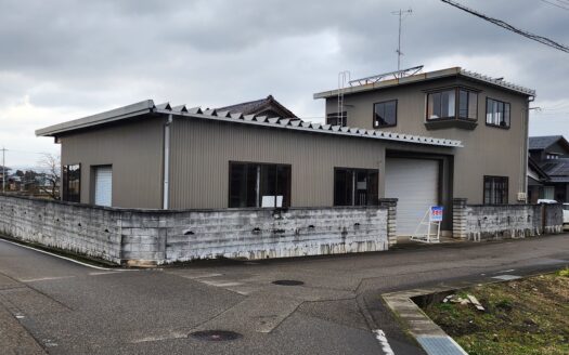 ［1696］倉庫　高岡市二塚747